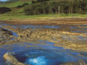 141-geyser_strokkur.jpg
