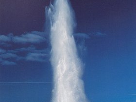 144-geyser_strokkur.jpg